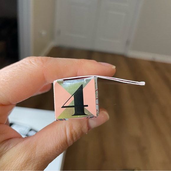 BNIB Benefit Gimme Brow+ - Picture 3 of 10